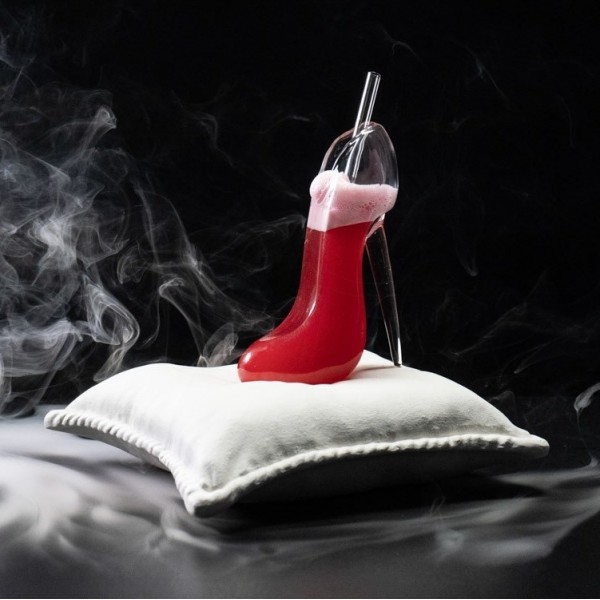 Verre  17 cl Chaussure à talon Heel Glass avec paille 100%Chef (x 1)